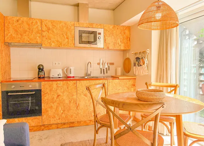 Madragoa Modern شقة *