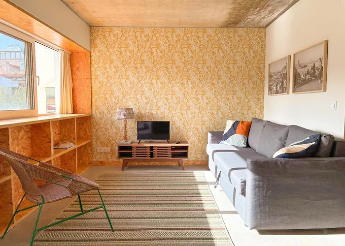 Madragoa Modern Lisboa