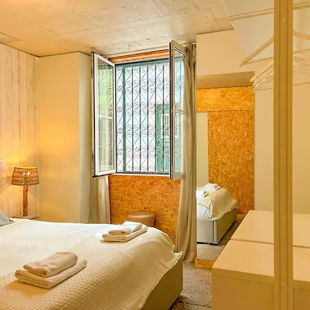 Madragoa Modern Lisboa